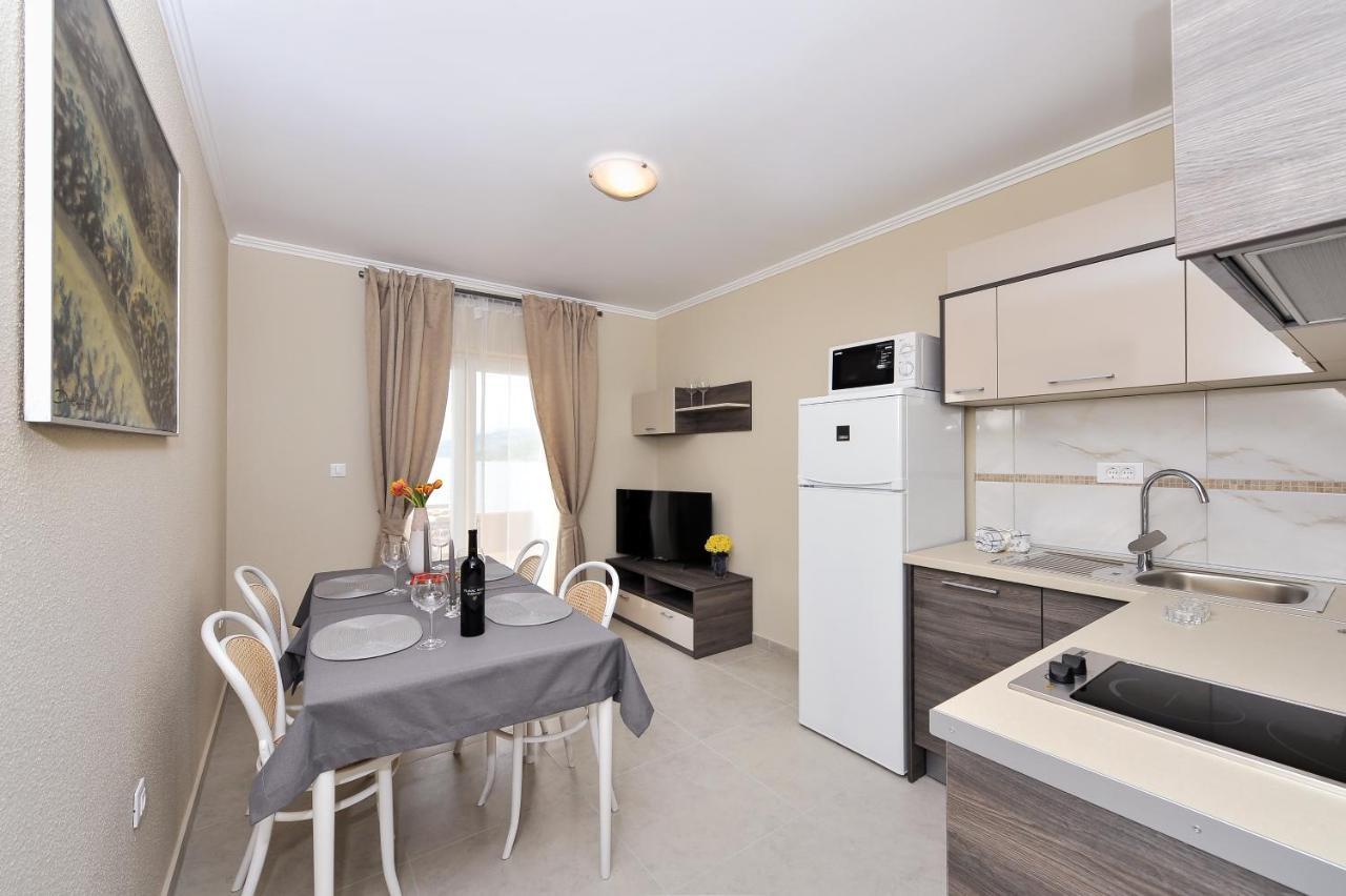 Apartmani Peric 1 Meka Draga Obrovac Exterior foto