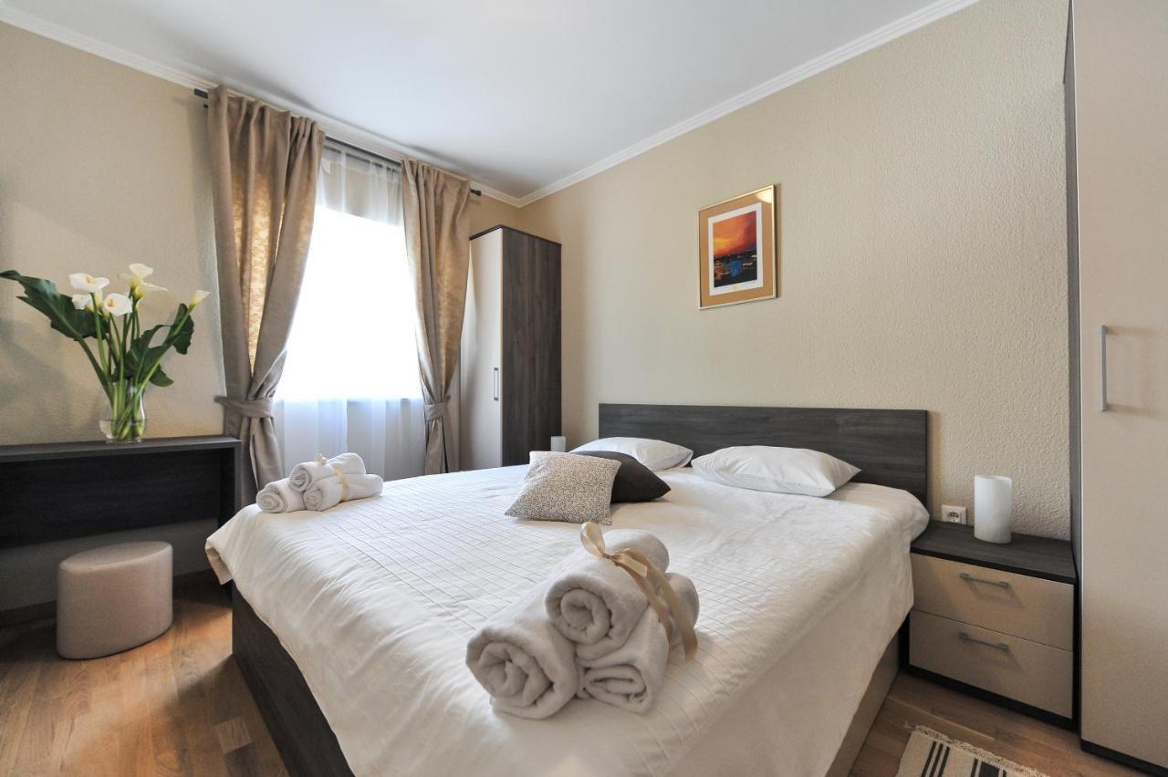 Apartmani Peric 1 Meka Draga Obrovac Exterior foto