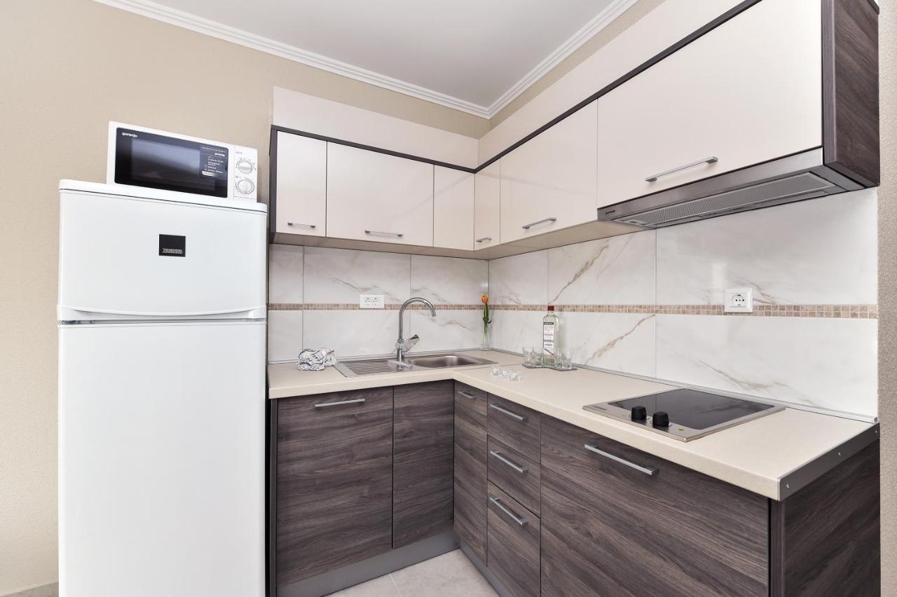 Apartmani Peric 1 Meka Draga Obrovac Exterior foto