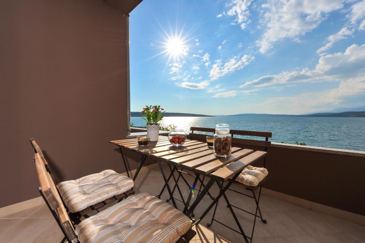 Apartmani Peric 1 Meka Draga Obrovac Exterior foto
