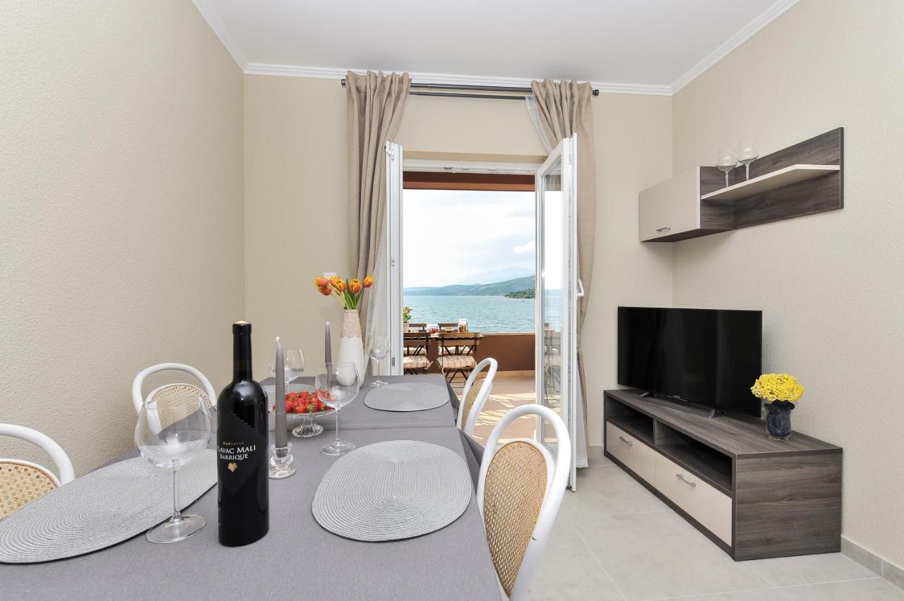 Apartmani Peric 1 Meka Draga Obrovac Exterior foto